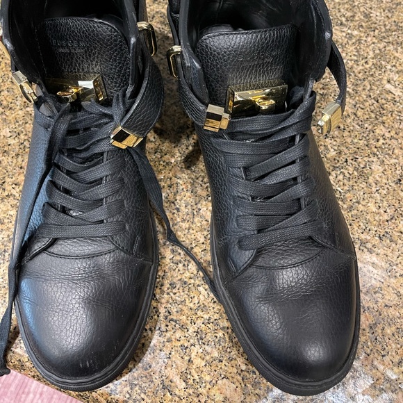 Buscemi Men's 100mm High-Top Leather Sneakers with Padlock - Picture 9 of 12